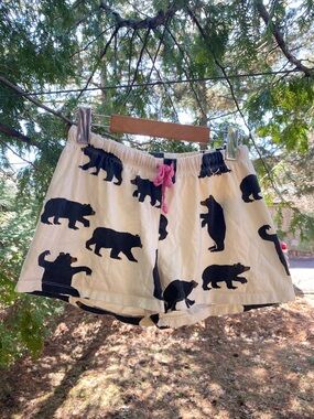 Hatley Pyjama Shorts Black Bear Print Pink Drawstring Little Blue House Cottage
